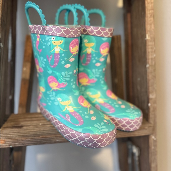 🧜‍♀️ Fleece Lined Mermaid Rain Boots | Kids 9/10 🧜‍♀️ Warm and cozy! - Picture 2 of 8